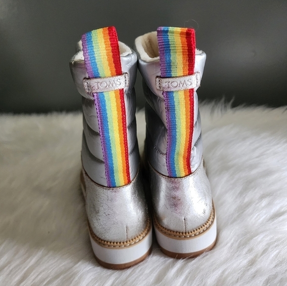 *NWOB* Toms McKenna Silver Astro Boot - Picture 6 of 7